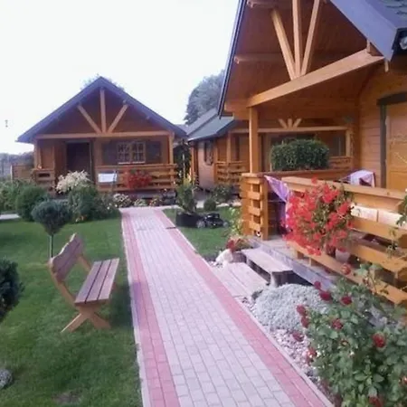Holiday home Gemuetliches Holzferienhaus Mit Grill Und Garten *