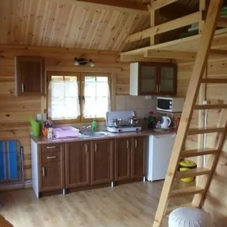 Gemuetliches Holzferienhaus Mit Grill Und Garten *