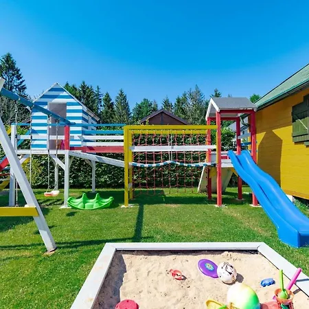 Gemuetliches Holzferienhaus Mit Grill Und Garten Feriehus *